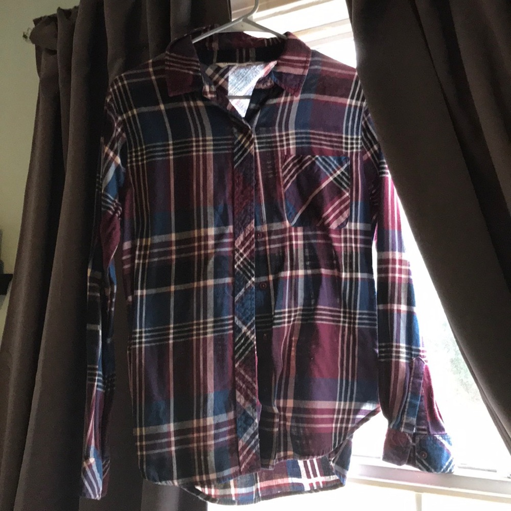 Cute fitted flannel